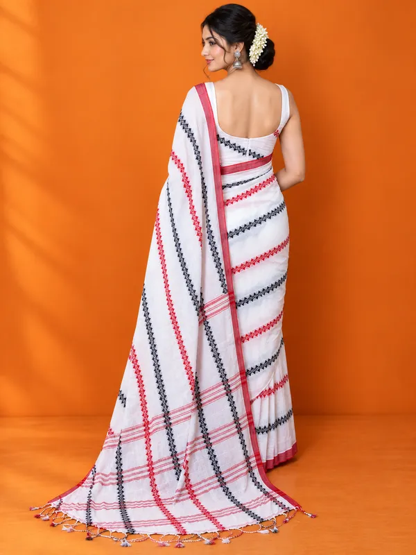Trendy_Cotton_Saree_