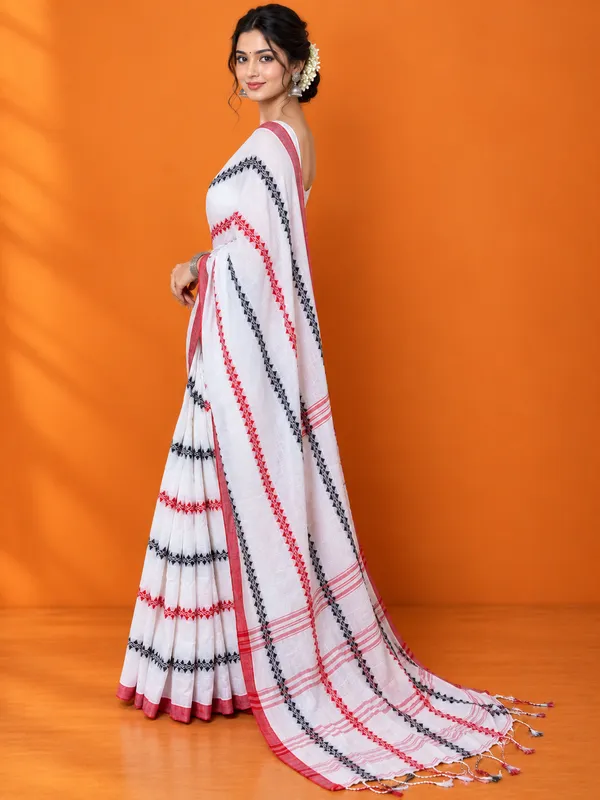 Trendy_Cotton_Saree_