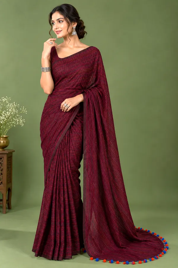 Trendy_Cotton_Stripe_Saree_with_Colorful_Tassels