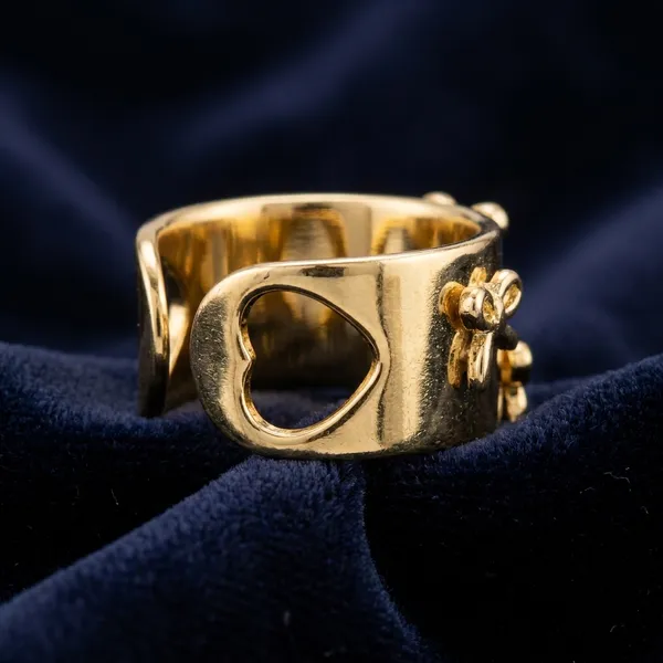 RAVUNE_Gilded_Bow_Gold_Stainless_Steel_Anti-Tarnish_Ring_for_Women