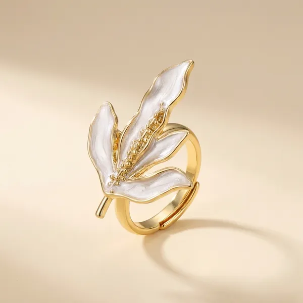 RAVUNE_Pearl_Flora__Gold_Stainless_Steel_Anti-Tarnish_Ring__For_Women
