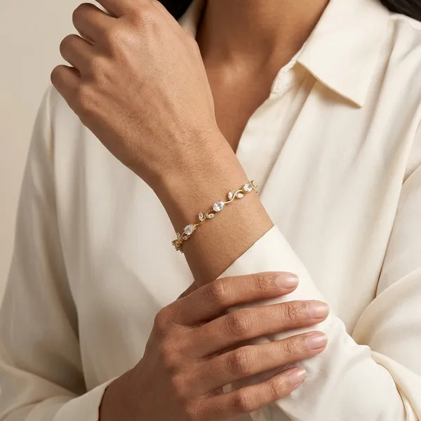 RAVUNE_White_Tulip_Gold_Stainless_Steel_Anti-Tarnish_Bracelet_for_Women