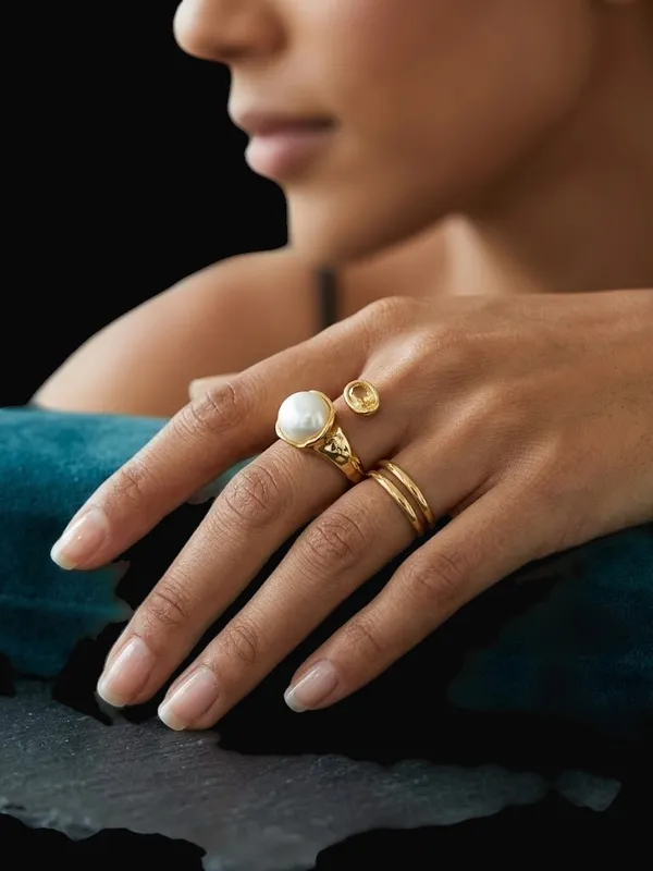 RAVUNE_Pearl_Crystal_Gold_Stainless_Steel_Anti-Tarnish_Ring_for_Women