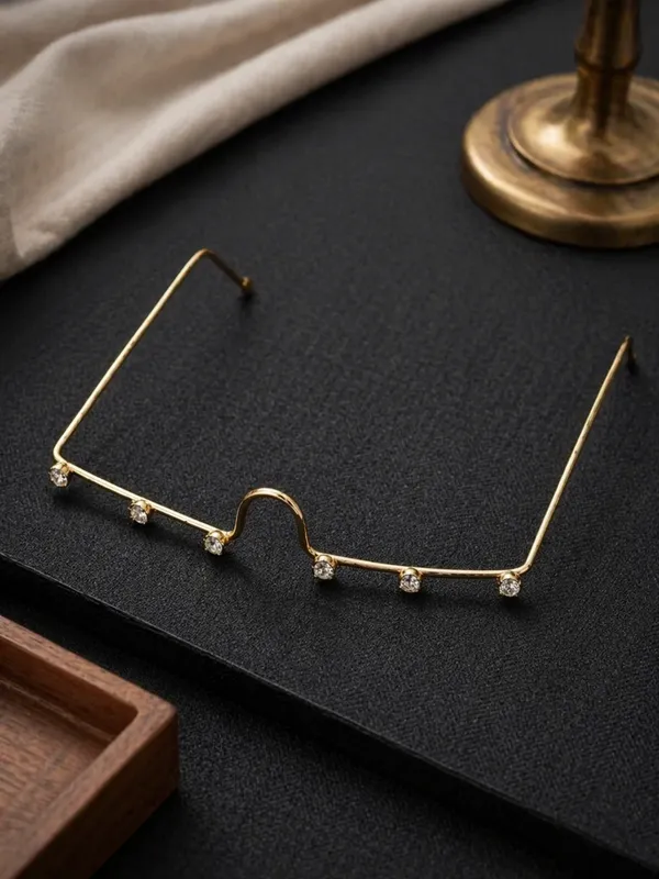 RAVUNÉ_Linear_Bloom_Gold_Stainless_Steel_Anti-Tarnish_Facelets__For_Women