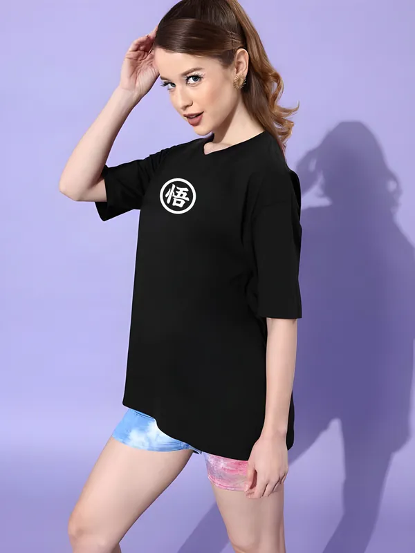 Dragon_Ball_Z_Super_Saiyan_Goku_Oversized_T-Shirt