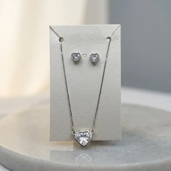 Silver_Sterling_Premium_And_Elegant_Chain_Pendant_And_Earring_For_Women