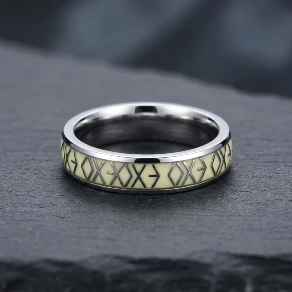 Silver_Sterling_Premium_And_Elegant_Ring_For_Men