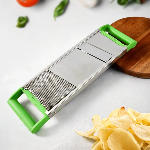 Stainless_Steel_And_Plastic_Manual_Vegetable_Slicer