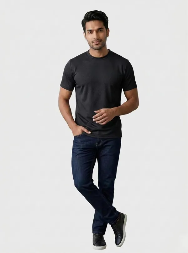 Men_S_Textured_Round_Neck_T_Shirt