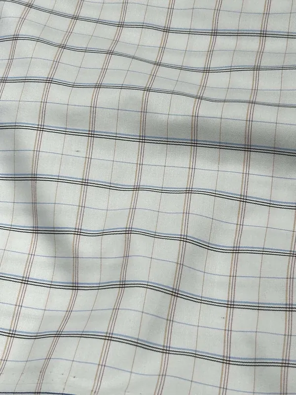 Raymond_White_Poly_Cotton_Checkered_Shirt_Fabric_For_Men