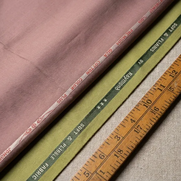 Raymond_Maroon_And_Green_Pure_Cotton_Solid_Shirt_And_Trouser_Fabric_For_Men