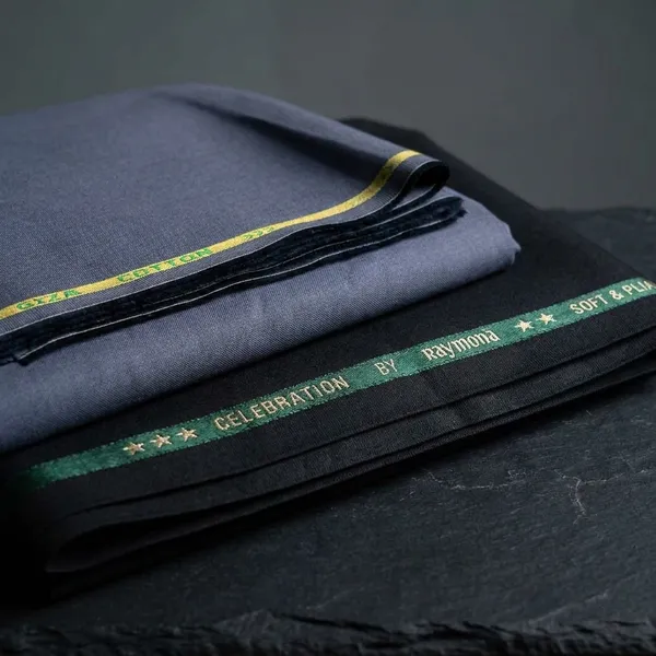 Raymond_Grey_And_Black_Pure_Cotton_Solid_Shirt_And_Trouser_Fabric_For_Men