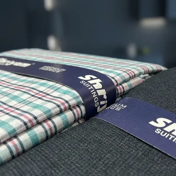 Shriyam_Multicolor_Poly_Cotton_Printed_Shirt_And_Trouser_Fabric_For_Men