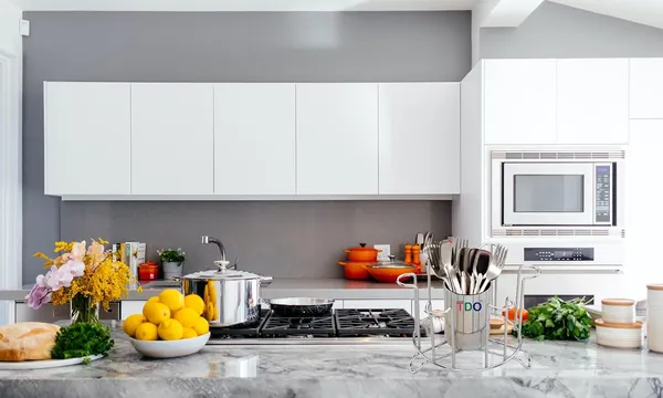 Silver_Premium_Steel_Glass_Holder_For_Kitchen