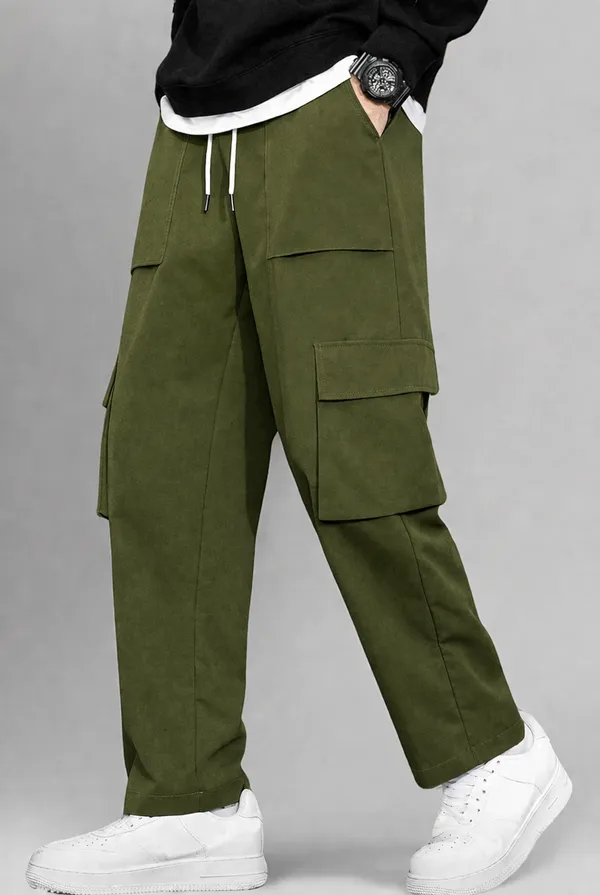 Olive_Green_Cargo_Pant_With_Multiple_Pockets_-_Unisex_Streetwear_Style
