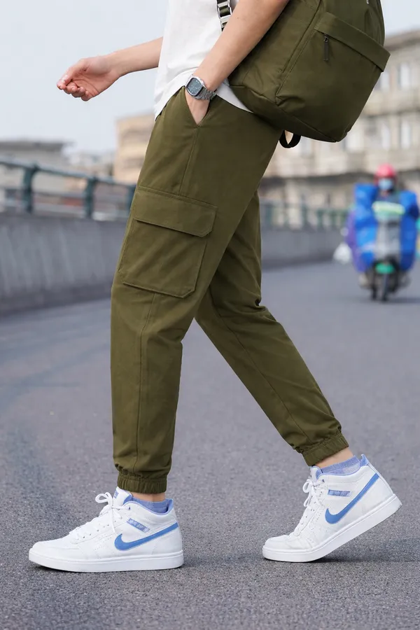 Men_Cargo_Jogger_Pant_With_Multiple_Pockets_-_Olive_Green