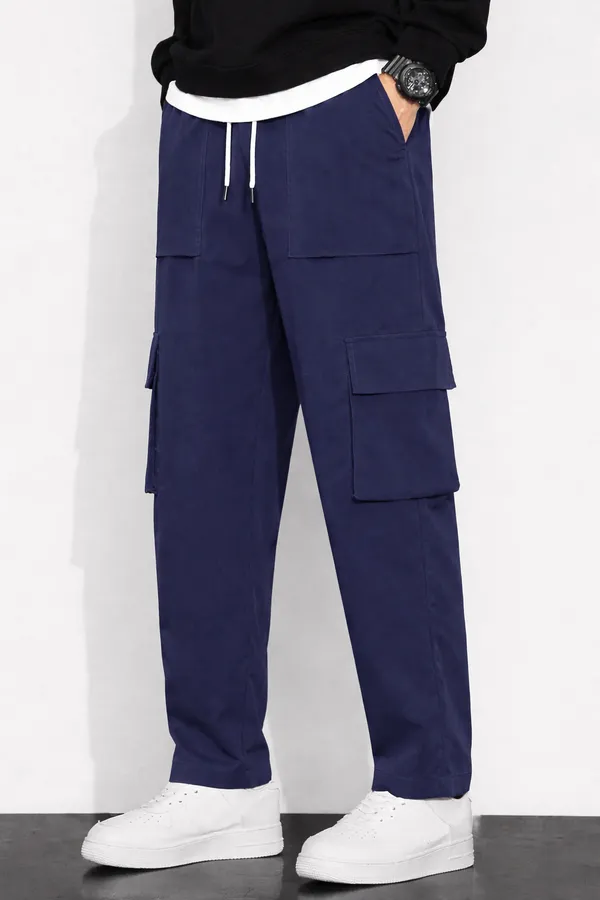 Men_Navy_Blue_Cargo_Pant_With_Multiple_Pockets