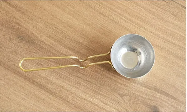 Brass_Tadka_Pan_With_Long_Handle_Traditional_Indian_Tempering_Ladle