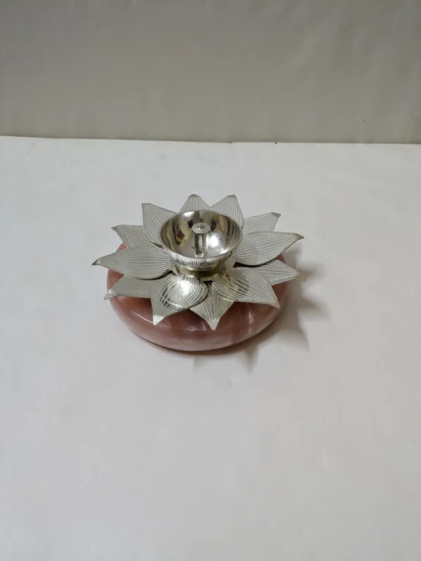 Silver_Lotus_Flower_Diya