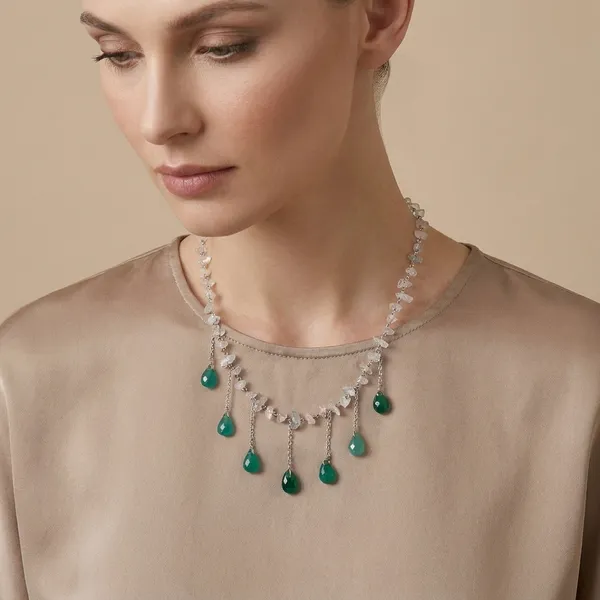 Elegant_Green_And_White_Stone_Teardrop_Necklace