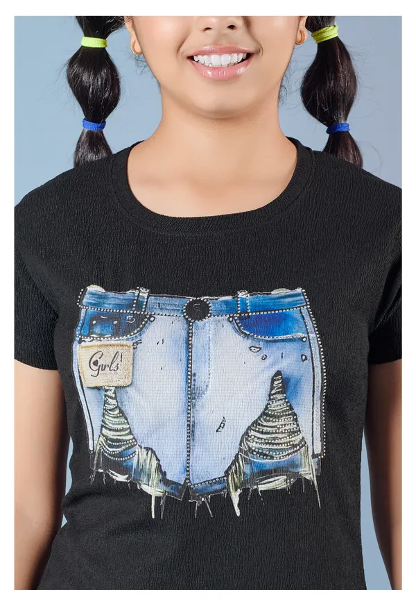 Girls_Black_Graphic_T-Shirt_-_Denim_Shorts_Print