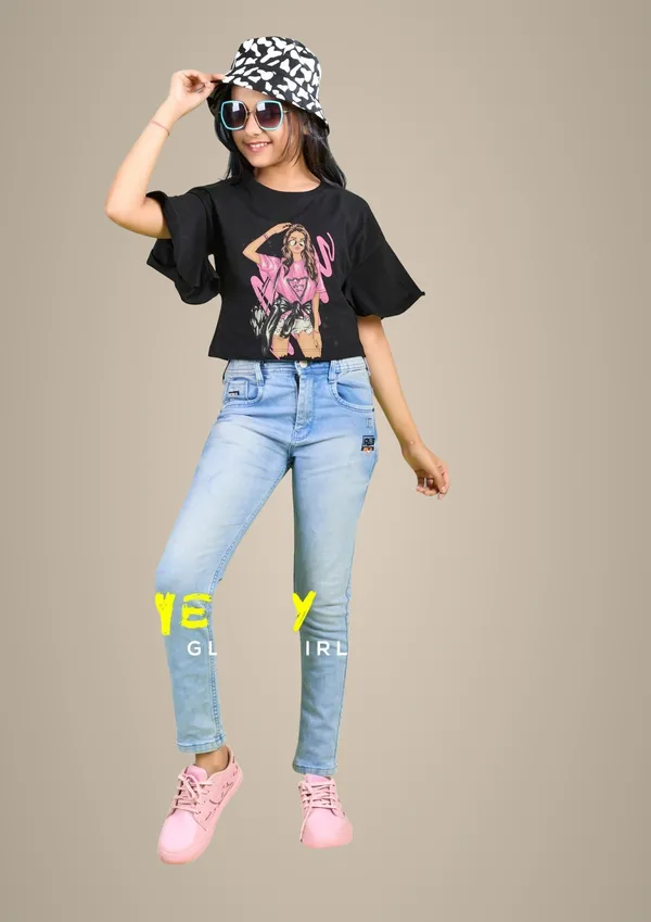 Girls_Black_Graphic_Print_T-Shirt