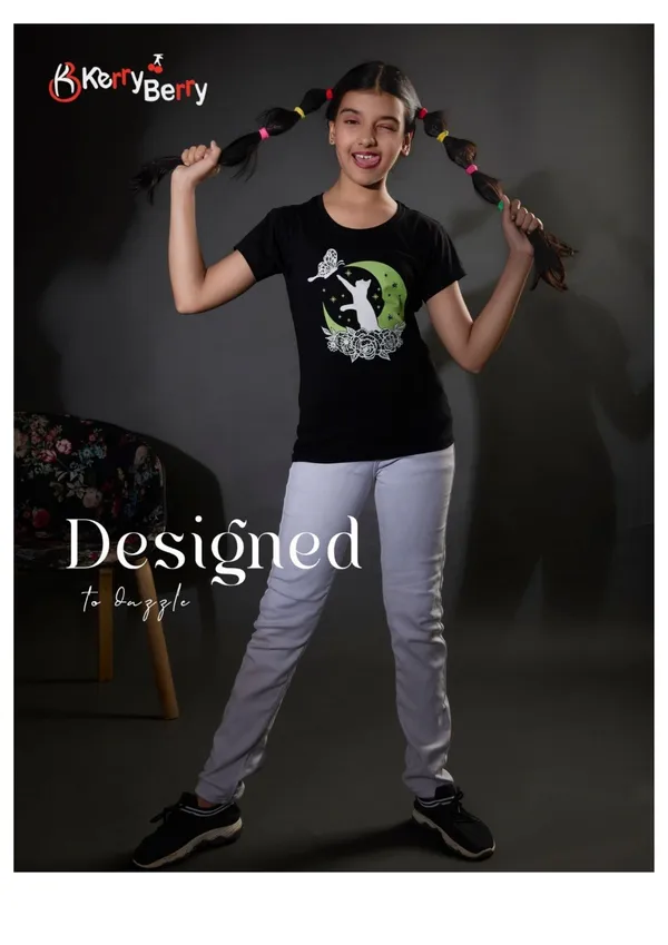 Girls_Black_Glow-In-The-Dark_Cat_&_Moon_Graphic_T-Shirt
