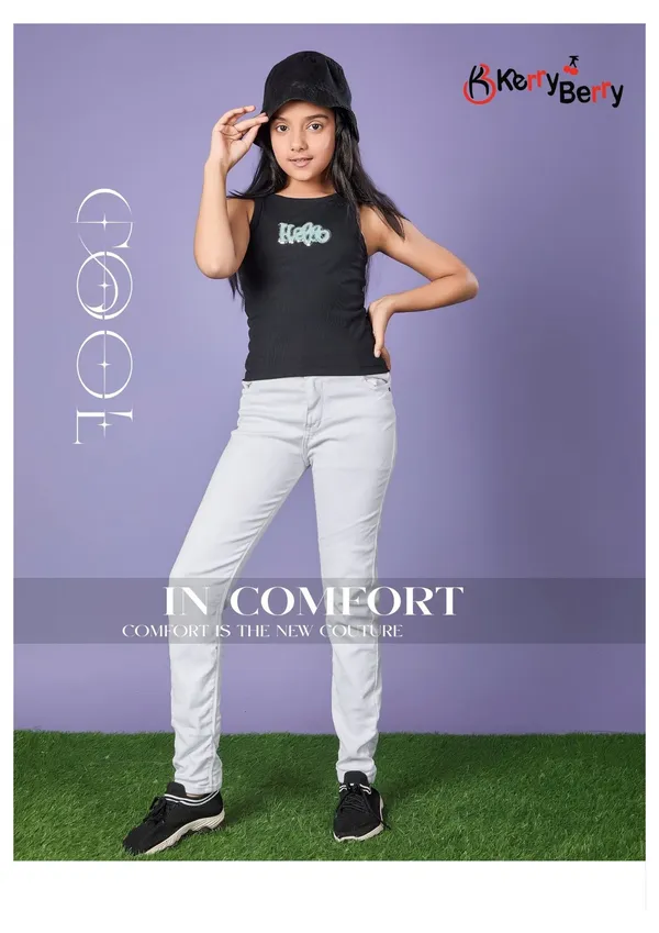 Girls_Comfort_Fit_Black_Sleeveless_Top