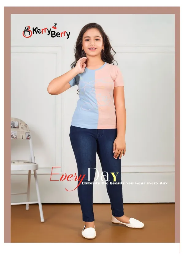 Girls_Color_Block_Short_Sleeve_T-Shirt_And_Denim_Jeggings_Set