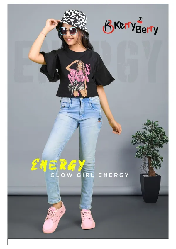 Girls_Black_Graphic_Print_T-Shirt