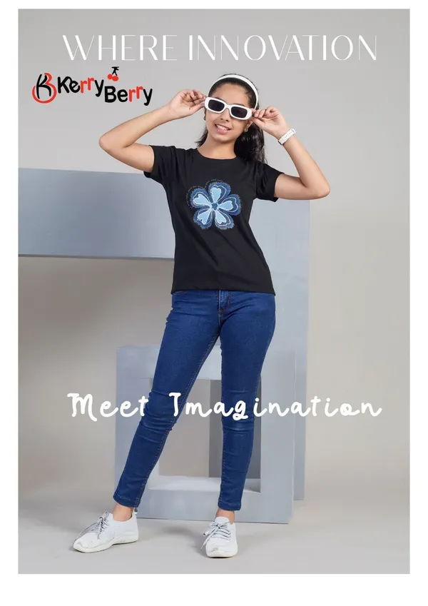 Sparkling_Blue_Flower_Black_T-Shirt_For_Girls