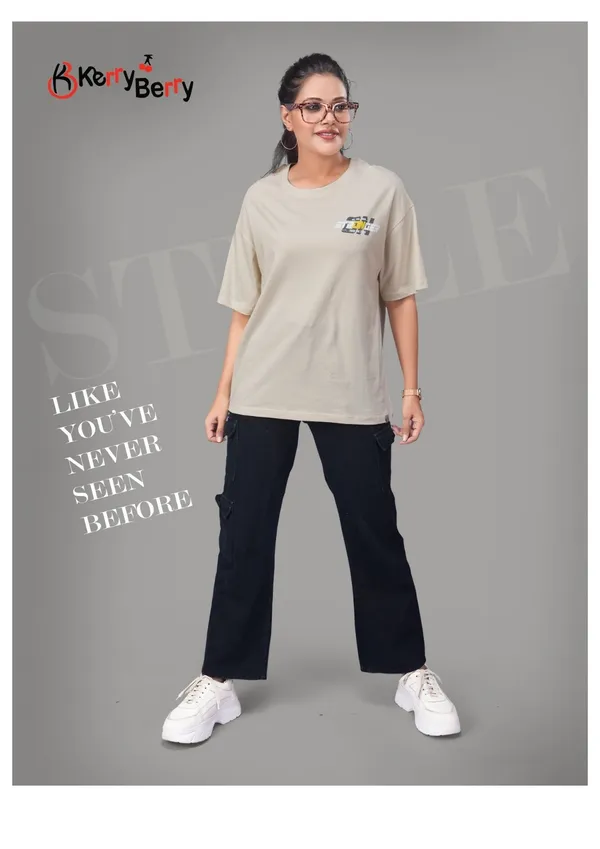 Bkroyberry_Oversized_Graphic_T-Shirt_-_Beige_With_Black_Pants_Combo