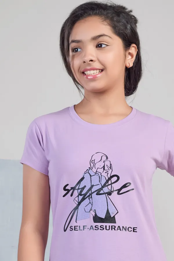 Women'S_Lavender_Self-Assurance_Graphic_Print_T-Shirt