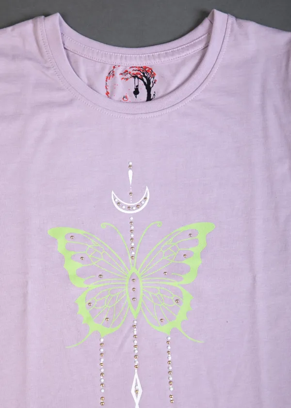 Girls'_Purple_Graphic_T-Shirt_With_Black_Pants_And_Zebra_Print_Bag