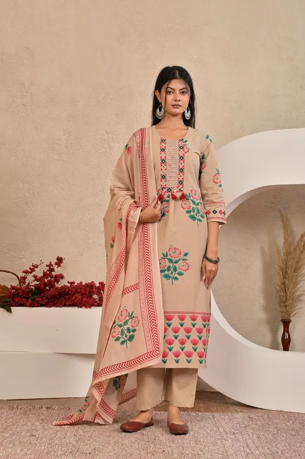 Beige_Blossom_Printed_Kurti_Set