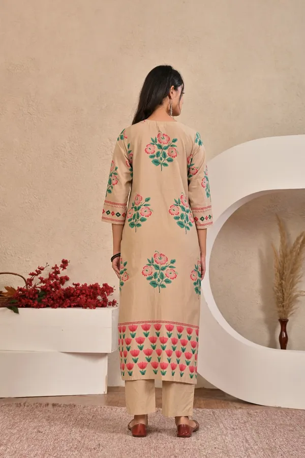 Beige_Blossom_Printed_Kurti_Set