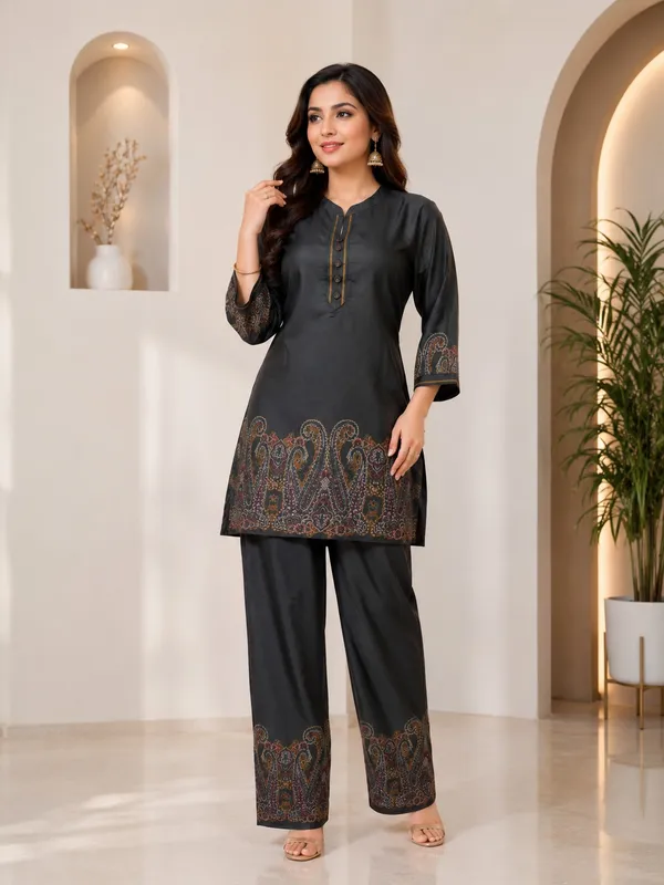 Charcoal_Grey_Paisley_Border_Gazzi_Silk_Co-Ord_Set_For_Women_&_Girls