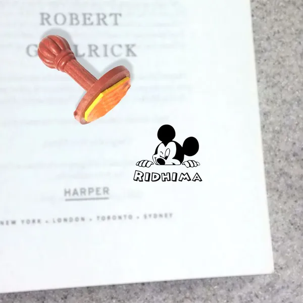 Book_Stamp_Mickey