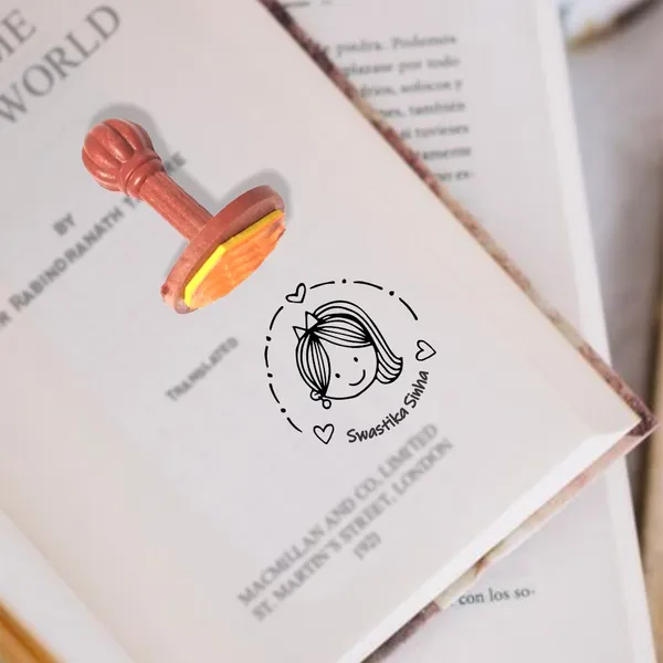 Book_Stamp_Smiley_Sketches