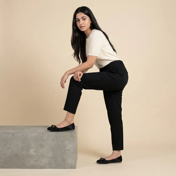 Veloura_Noir_Flats