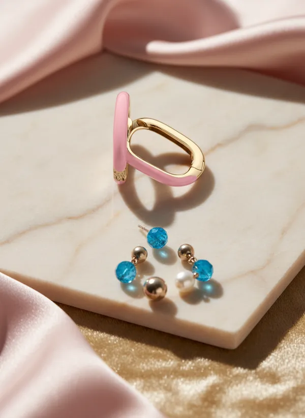 Geometric_Enamel_Hoop_Earrings