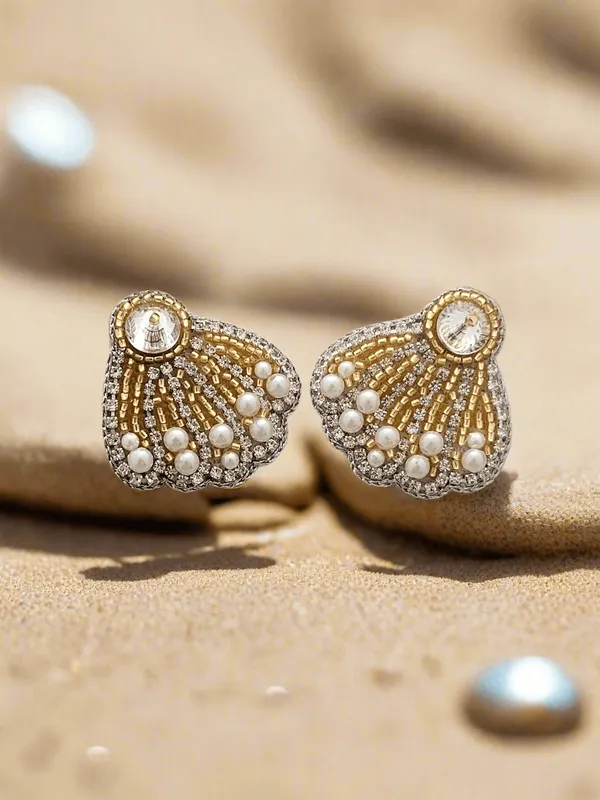 Seashell_Beaded_Stud_Earrings_With_Pearls_And_Crystal_Accents