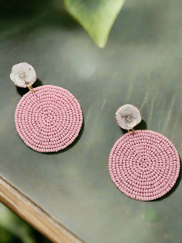 Beaded_Circle_Earrings_With_White_Flower_Accents