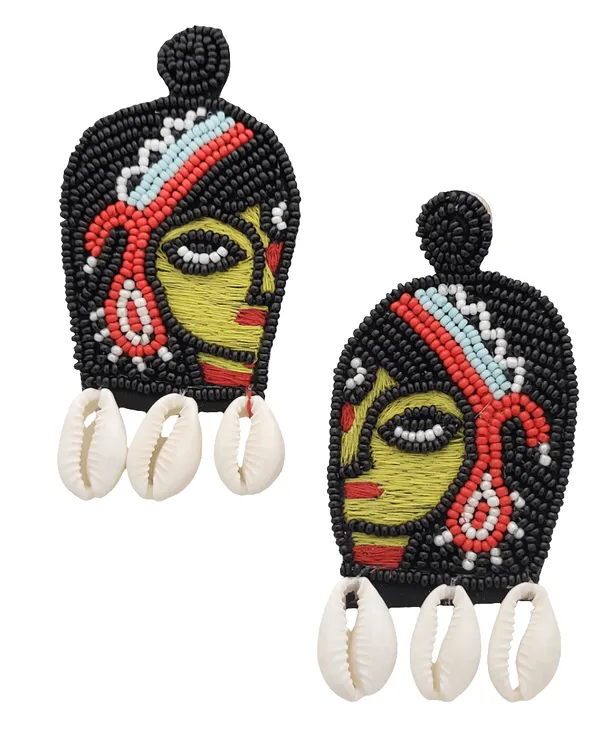 Durga_Maa_Beaded_Earrings_With_Cowrie_Shells