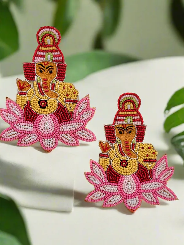 Ganesha_Beaded_Earrings_On_Lotus