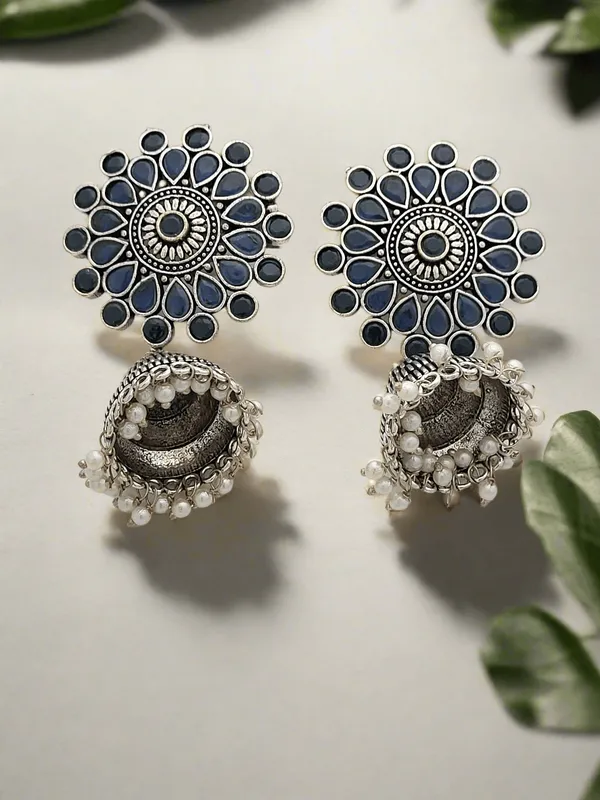 Oxidized_Floral_Motif_Earrings