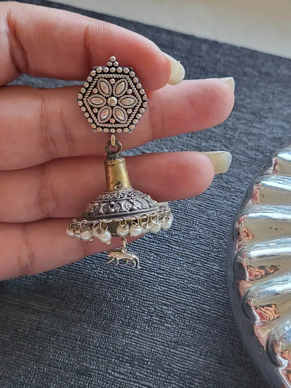 Oxidized_Earrings_With_Disc_Jhumkha