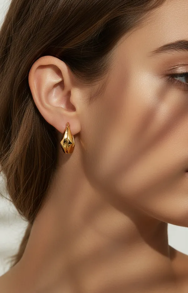 Modern_Bold_Chunky_Gold_Hoop_Earrings