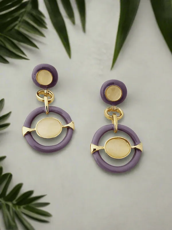 Gold_Geometric_Drop_Earrings
