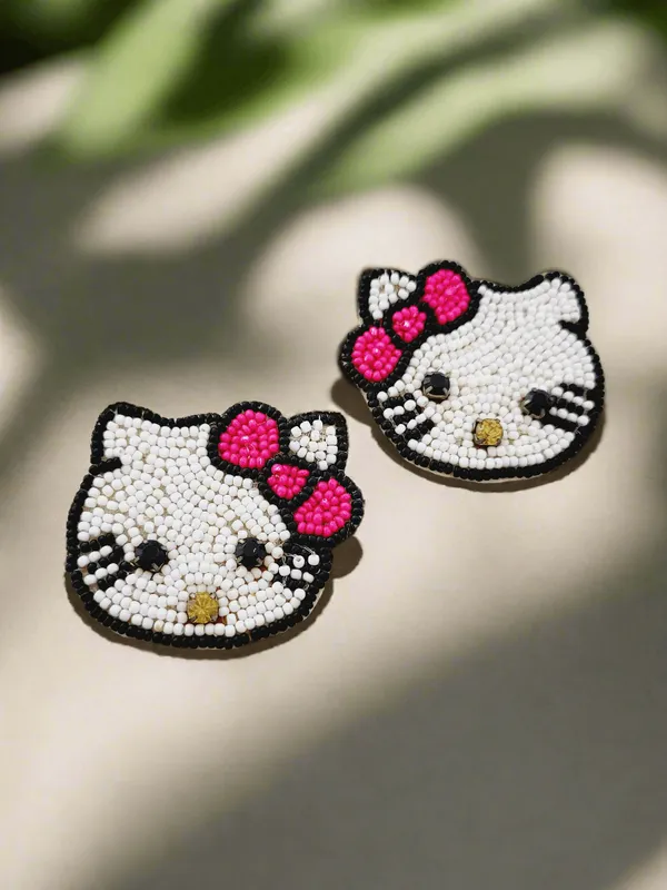 Hello_Kitty_Beaded_Stud_Earrings